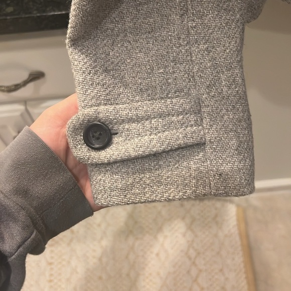 Banana Republic women’s blazer - Picture 3 of 7